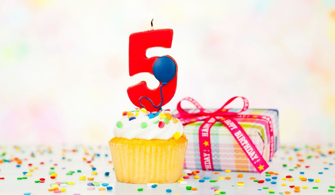 ５周年の画像